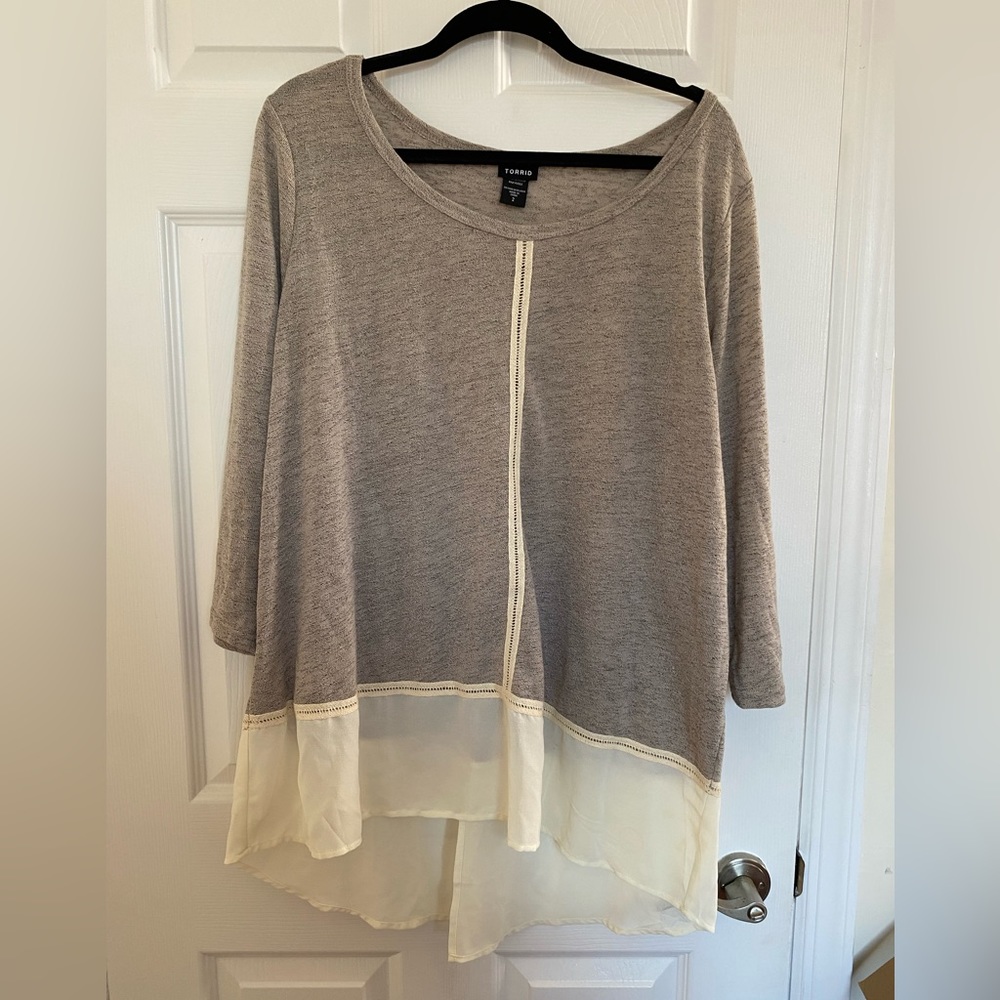 Torrid Size 2 Women’s Blouse - Good Condition